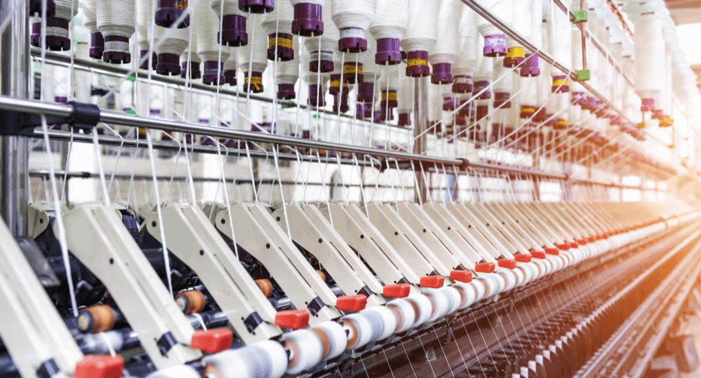 Controllo di produzione per l'industria tessile: i vantaggi di adottare un MES